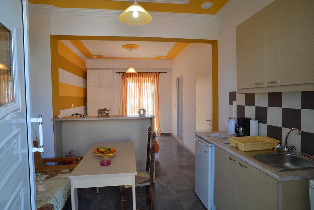 Katerina Rooms & Studios Palekastro Bagian luar foto