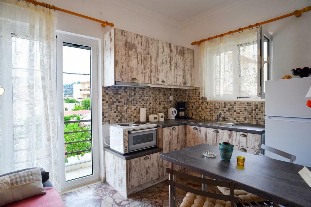 Katerina Rooms & Studios Palekastro Bagian luar foto